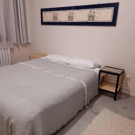 Cobanevi Goekceada Sakin,huzurlu... فندق